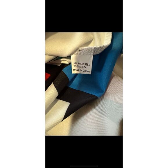 Plaid patchwork button-down lapel light weight trench-coat. Size 14. 
Color Oran - Picture 4 of 12